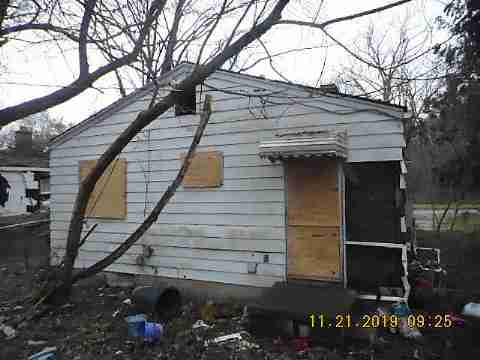 14220 Burt (11)_m.jpg